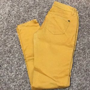 Mustard Celebrity Pink Skinnies